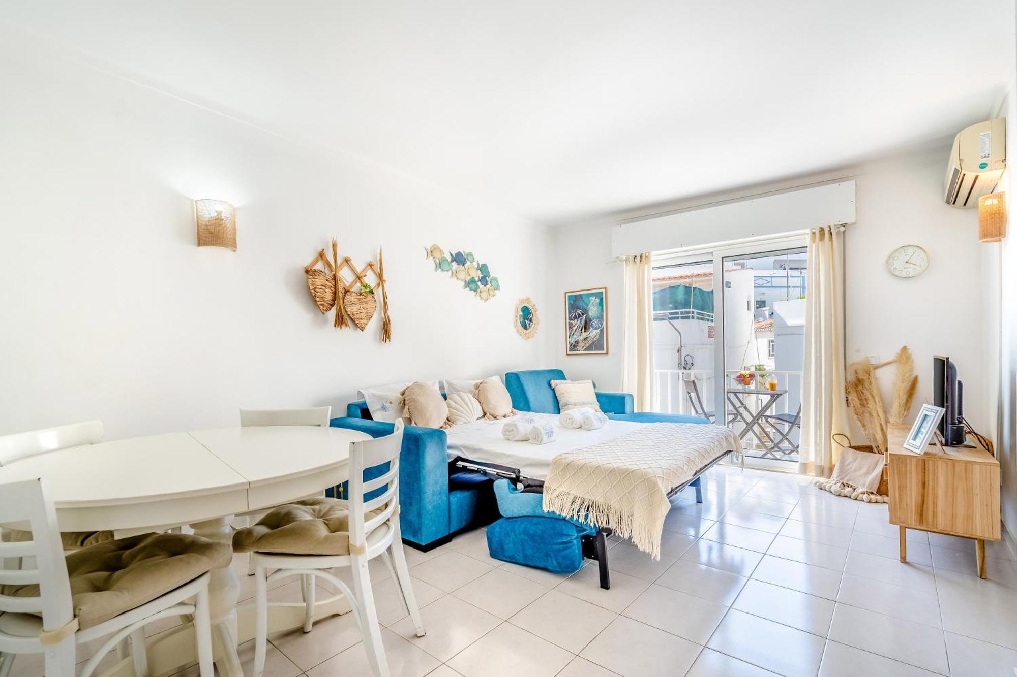 Apartment In Old Town - 5 Min Walking To The